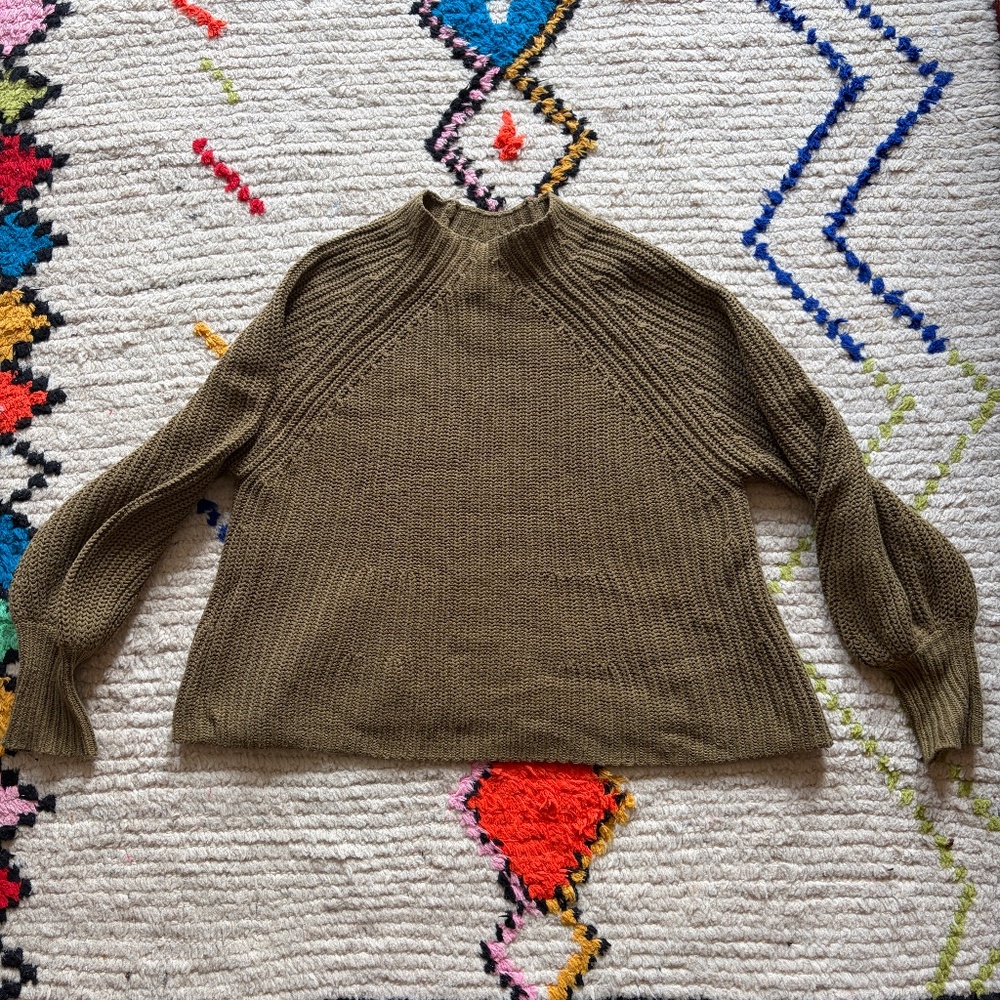 Apiece Apart sweater size small